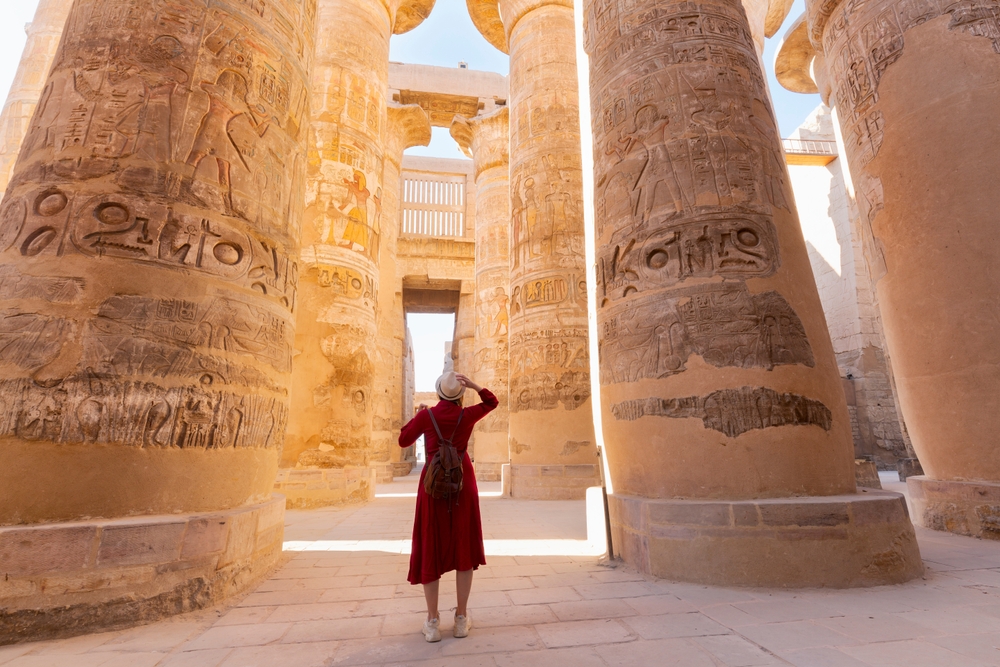 Egypt-,03,January,2025:,Woman,Traveler,Explores,The,Ruins,Of