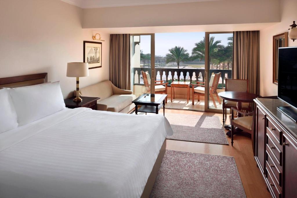 Marriott Mena House Cairo ota16