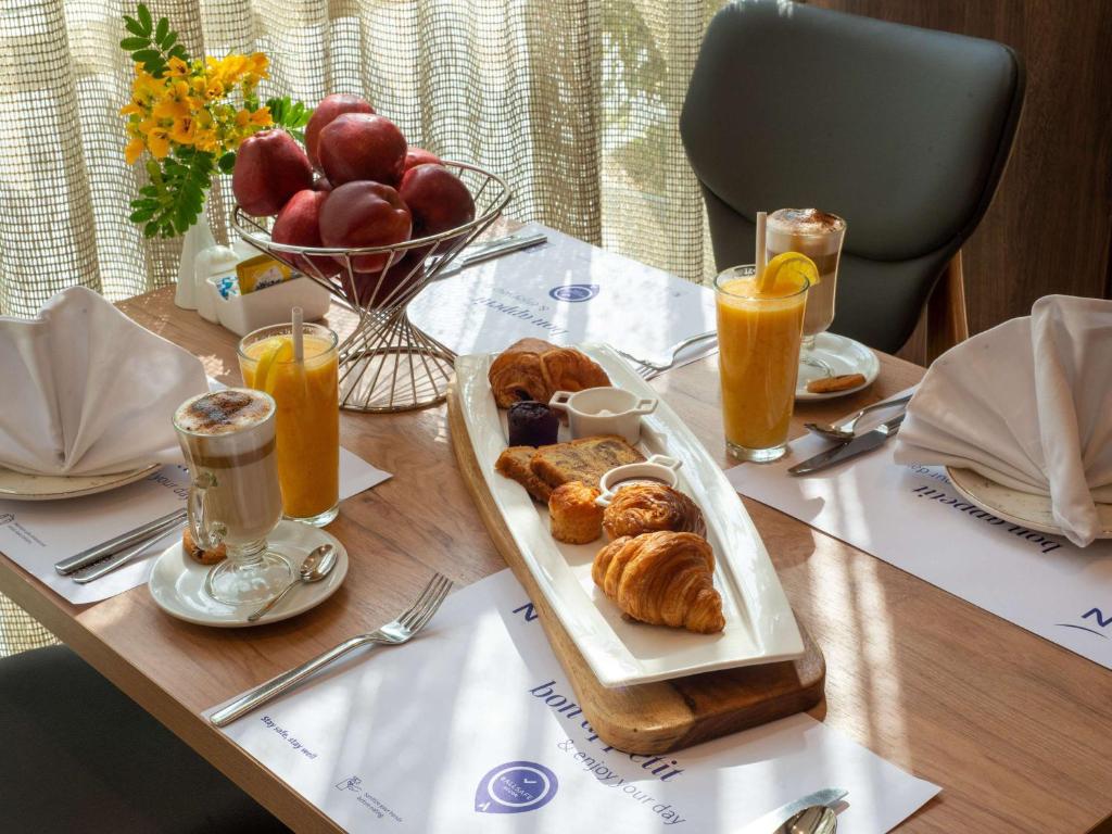 Novotel Cairo El Borg ota14